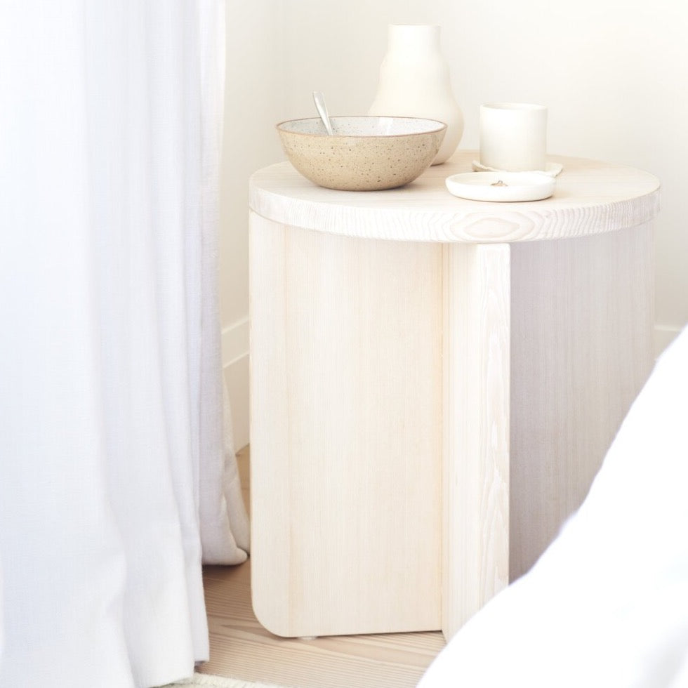 reflect side table