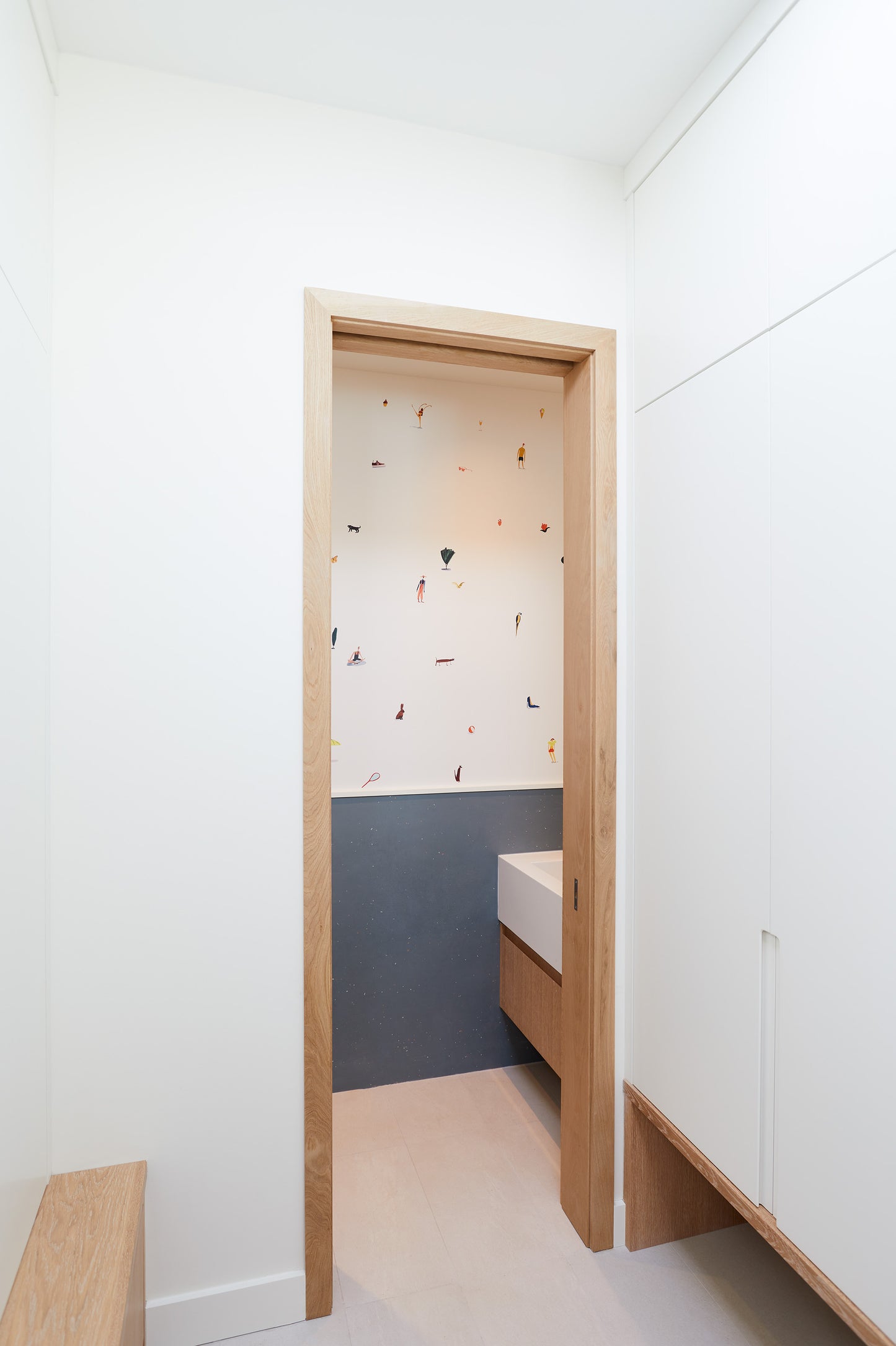 Kirsten Sims, Garden Party - Art Paper