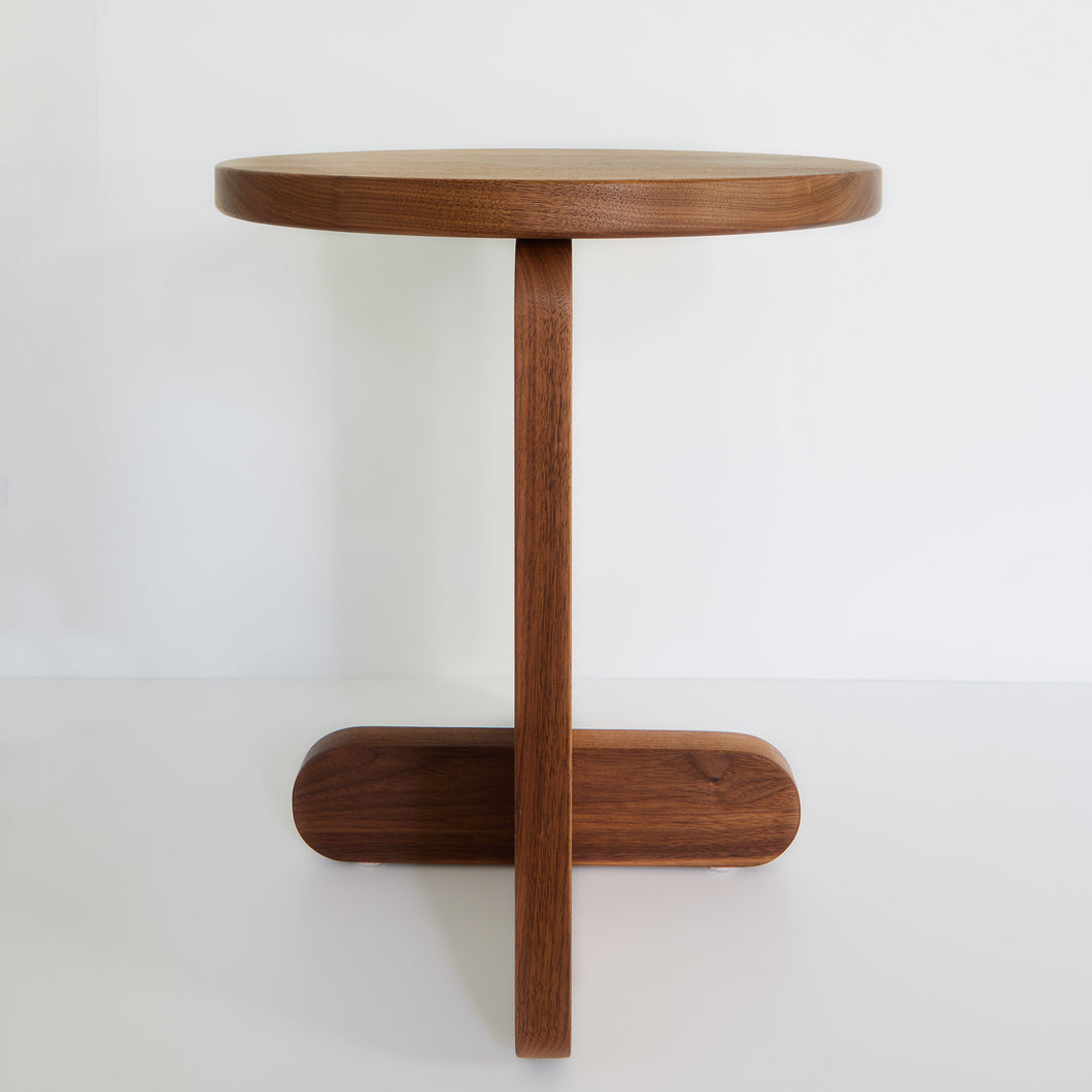 ground side table